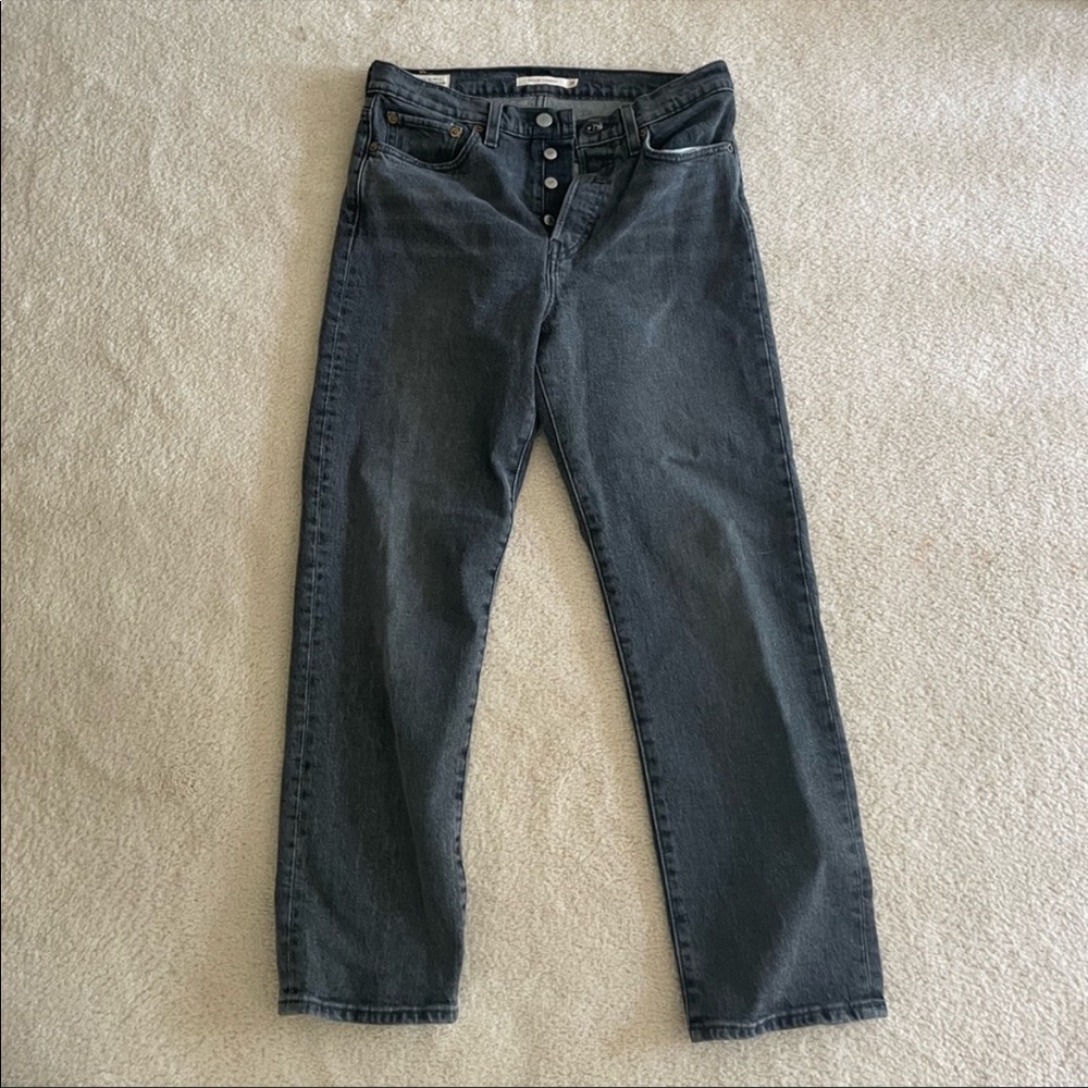 Levi’s Straight Leg Black Jean